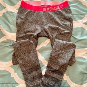 GYMSHARK leggings size small (4-6)